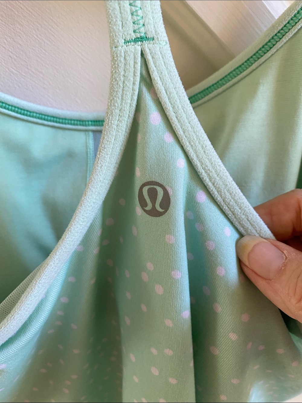 LULULEMON Tank - Picture 4 of 9